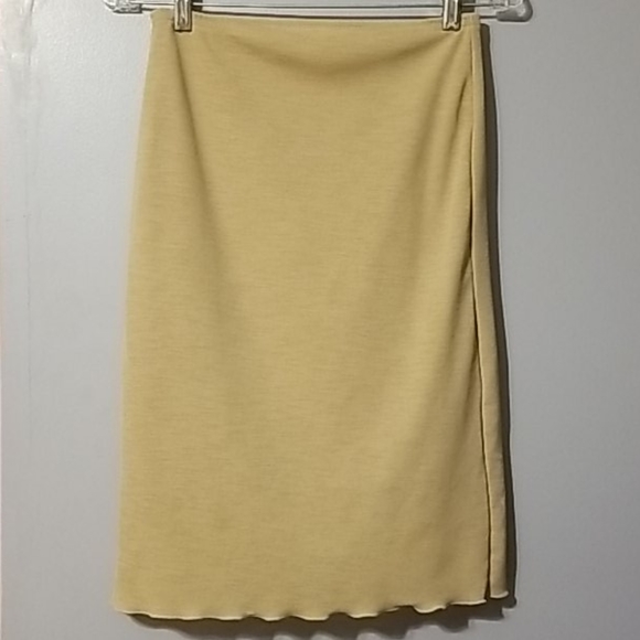 <Mind Games by Ike & Eddie> Scalloped Hem Skirt - Picture 2 of 11